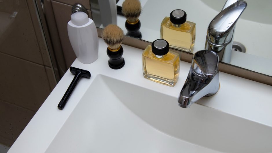 Ghid pentru o baie în stil industrial modern