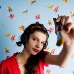Maximalism bine dozat: cum obții un decor curajos, dar coerent