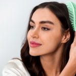 Un scalp sănătos nu trebuie să fie complet lipsit de sebum