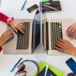 Tehnologia open source și comunitățile care construiesc alternative digitale